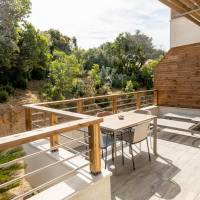 Apartment with Garden View