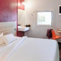 Tandem Room (2 Adults)