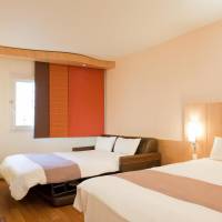 Standard Room with 1 double bed and 1 single bed