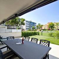 Three-Bedroom Apartment with Garden