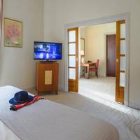 Suite with City View