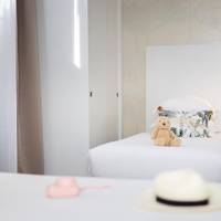 Deluxe Triple Room - Non-Smoking