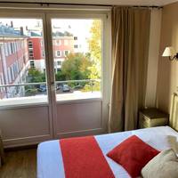 Comfort Queen Room