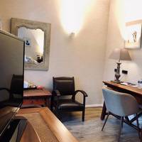 One Bedroom King Suite