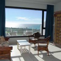 Queen Suite with Sea View