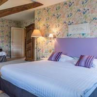 Deluxe Family Suite