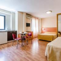 Studio (2 Adults)