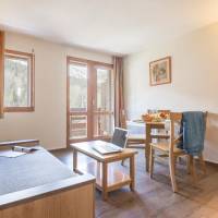 Standard Studio (4 People)