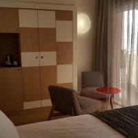  Double or Twin Room with Lateral Sea View with Balcony