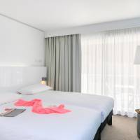 Standard Twin Room with Balcony