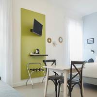 Family Room (4 Adults)