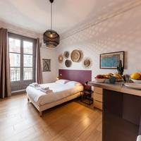 Studio Apartment - Pourpre