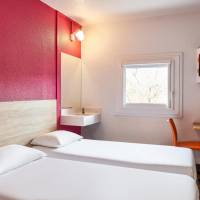 Side Car Room - 2 Adults