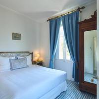 Suite without Hotel Services