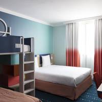 Family Suite 4 persons with Swimming Pool Access