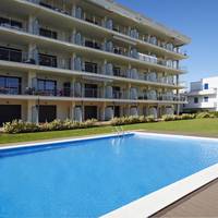 Two-Bedroom Apartment with Sea View (4-6 Adults)