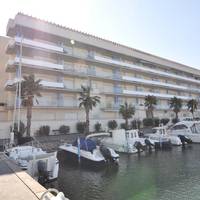 Two-Bedroom Apartment (4-6 Adults)
