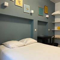 Double Room with Bath - Ground Floor