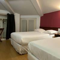 Duplex Quadruple Room
