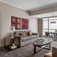 One-Bedroom King Suite