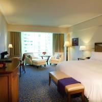 Junior Suite Club with City View 