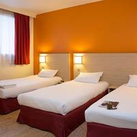 Triple Room with Three Single Beds