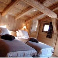 Family Room (2 Adults + 2 Children)