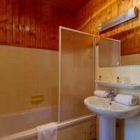 Twin Room with Bathroom