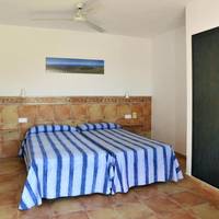 One-Bedroom Apartment Sea View (4 Adults)