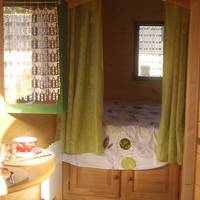 Wooden Caravan (2 Adults)
