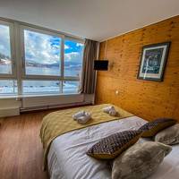 Studio Confort with Large Lake View