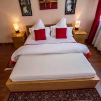 Special Offer - Double Room with 1 Entry ticket for Salon de l'auto