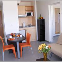 One-Bedroom Apartment (2 Adults)