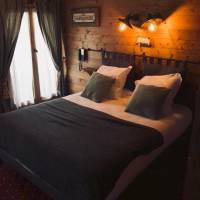 Double Room with Mountain View