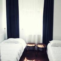 Twin Room with free jacuzzi access