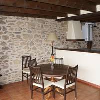 Two-Bedroom House (4 Adults)
