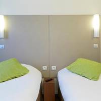 New Generation Twin Room 