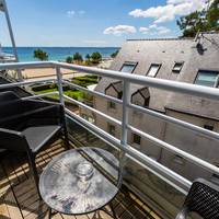 Double Room with Partial Sea View