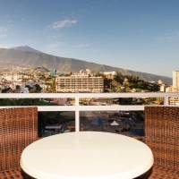 Triple Room with Mountain View