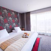 Junior Suite with Spa Bath