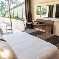 Double Room - Disability Access Tub