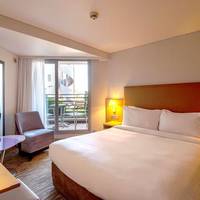 Superior Room with Balcony and partial Sea View