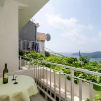 Studio with Balcony and Sea View