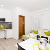 Studio with Sea View (2 Adults + 1 Child)