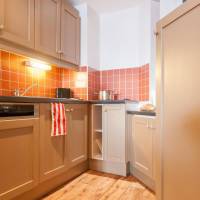 Standard Two-Bedroom Apartment (6 People)