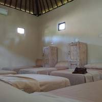 Mixed Dormitory Room