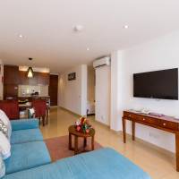 Deluxe Two Bedroom Apartment with Sea or Pool View (2 Adults + 2 Children)