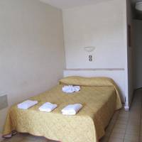 Studio (3 Adults)