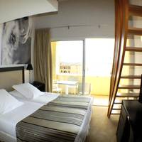 Duplex Room