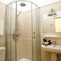 Double Room - Pedestrian Street Side 